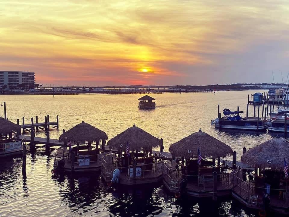 5 Star Resort 11Th Fl Stunning Sunrise 2Br 2Ba King Suite,Pools ,Shuttle Or Walk To Beach Дестін Екстер'єр фото